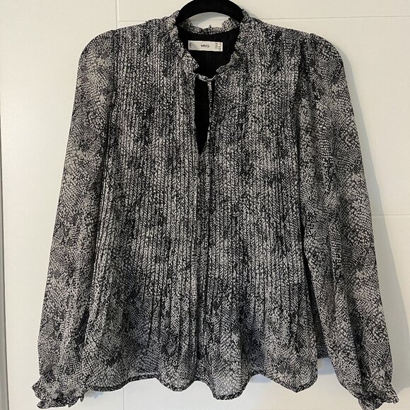 MANGO Skin Print Blouse | Black & White | Size XS - Picture 1 of 3